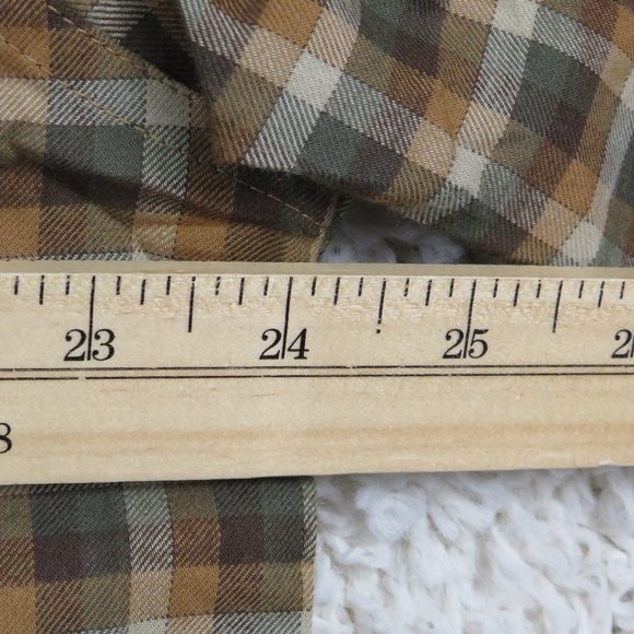 St. John's Bay* Men's Long Sleeve Button Down Curved Hem Pocket Shirt~Size Large - Picture 7 of 11